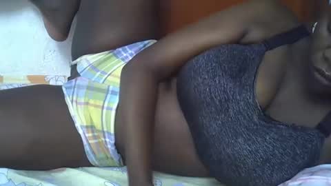 sexxyboob2 online show from 18, 1, 2026