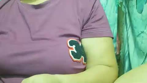 misslovely j online show from 19, 2, 2025