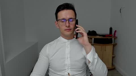 Sexxymuscles4U online show from 12, 12, 2024