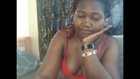 sexxypritty online show from 27, 3, 2026