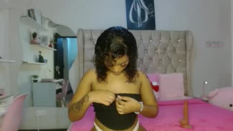 sexy_babydoll22 online show from 7, 5, 2026