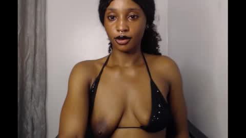 Sexy bitchgirl online show from 10, 1, 2026