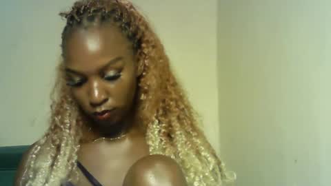 sexy_chocoy05 online show from 29, 3, 2026