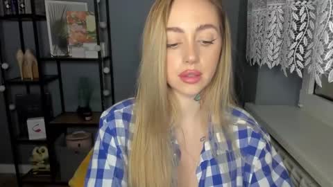 Snapshot of sexy_coralie chatting on 15, 1, 2025 C o r a l i e online show from 15, 1, 2025