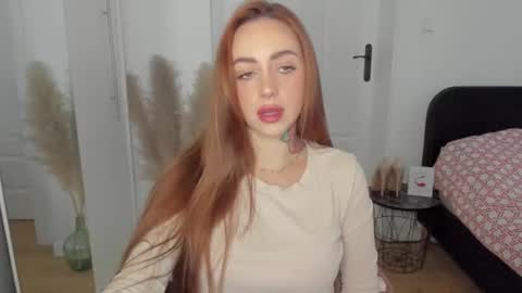 Snapshot of sexy_coralie chatting on 30, 10, 2025 C o r a l i e online show from 30, 10, 2025