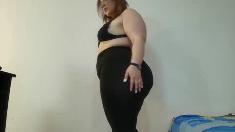 Snapshot of sexy_curvi chatting on 15, 12, 2024 karla           instagram  online show from 15, 12, 2024