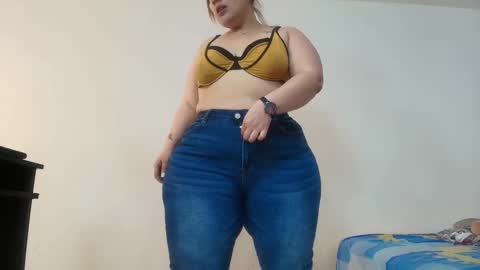 Snapshot of sexy_curvi chatting on 19, 12, 2024 karla           instagram  online show from 19, 12, 2024