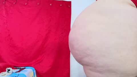 Snapshot of sexy_curvi chatting on 23, 9, 2025 karla           instagram  online show from 23, 9, 2025