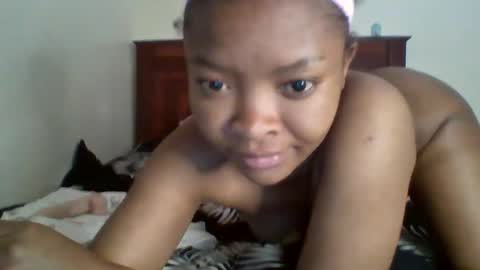 Snapshot of sexy_dianaa chatting on 24, 5, 2026 sexy_dianaa online show from 24, 5, 2026