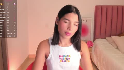 Snapshot of sexy_dreams19 chatting on 29, 1, 2025 My name is Keyty H. Welcome  online show from 29, 1, 2025