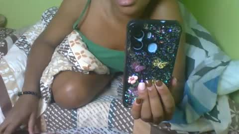 Snapshot of sexy_jem chatting on 6, 11, 2025 Jemy online show from 6, 11, 2025