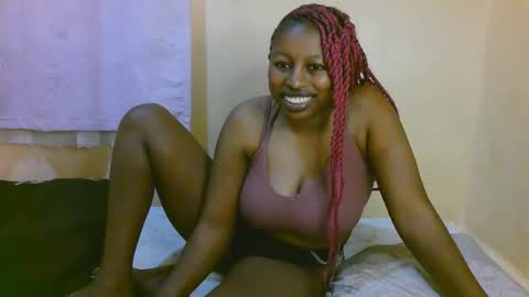 sexy_latasha online show from 18, 2, 2026