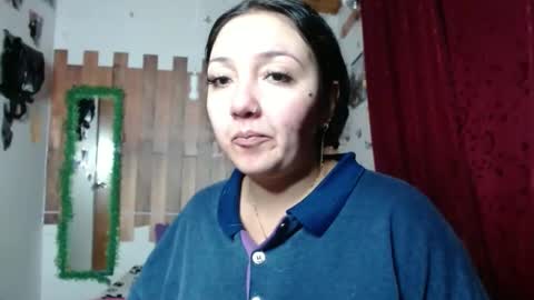 sexy lolas online show from 6, 1, 2025