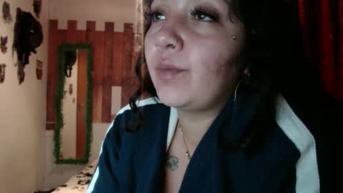 sexy lolas online show from 18, 1, 2025