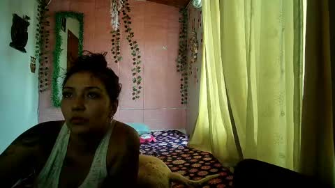 sexy lolas online show from 5, 4, 2026