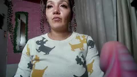 sexy lolas online show from 14, 7, 2026