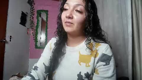 sexy lolas online show from 15, 7, 2026