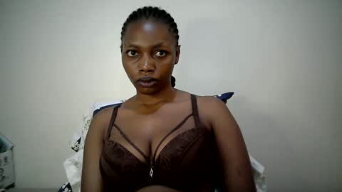 Snapshot of sexy_muna2 chatting on 13, 6, 2026 sexy_muna2 online show from 13, 6, 2026