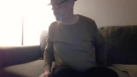 Daddy online show from 11, 3, 2025