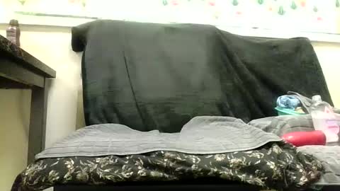 Daddy online show from 25, 3, 2026