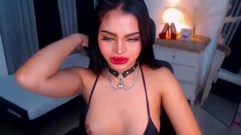 YOUR MISTRESS GODDESSS ADRIANA online show from 4, 2, 2025