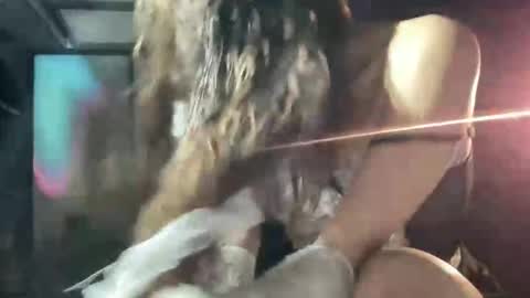 Alice Skay online show from 7, 11, 2025