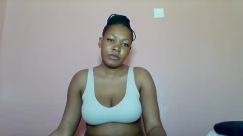 sexyapple2002 online show from 20, 9, 2025
