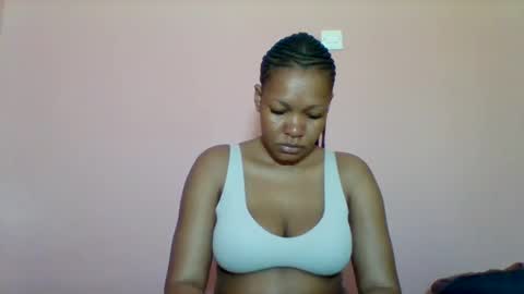 sexyapple2002 online show from 22, 9, 2025