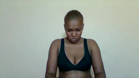 sexyapple2002 online show from 22, 2, 2026