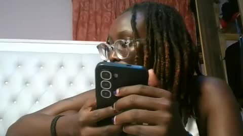 Snapshot of sexyary chatting on 3, 8, 2026 sexyary online show from 3, 8, 2026