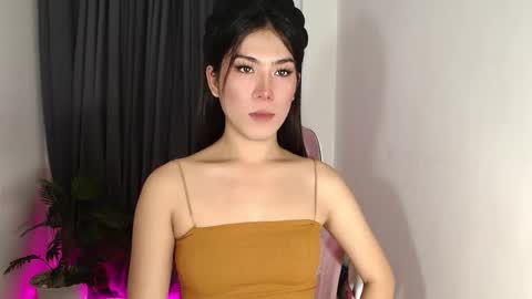 Snapshot of sexybaby2999 chatting on 3, 10, 2025 Lexie online show from 3, 10, 2025