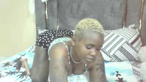 Snapshot of sexybabyface555 chatting on 1, 11, 2025 sexybabyface555 online show from 1, 11, 2025