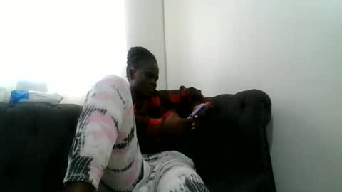 yvonne online show from 15, 5, 2026