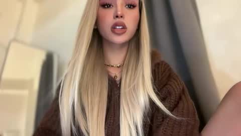 Snapshot of sexybite1 chatting on 2, 4, 2026 Seraphina Blaze online show from 2, 4, 2026