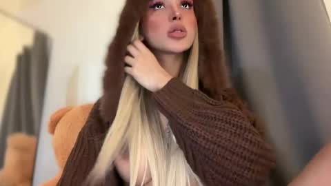 Snapshot of sexybite1 chatting on 11, 4, 2026 Seraphina Blaze online show from 11, 4, 2026
