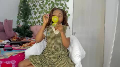 Snapshot of sexybrunnetem chatting on 26, 2, 2025 sofia online show from 26, 2, 2025