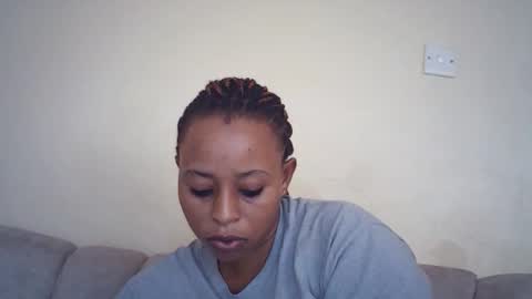 sexybuttie01 online show from 22, 4, 2026