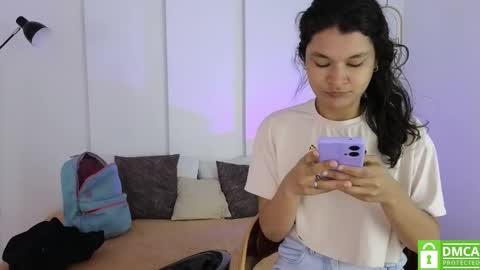 chanell and yina online show from 27, 10, 2025