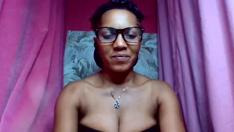 sexydoll32 online show from 25, 7, 2026