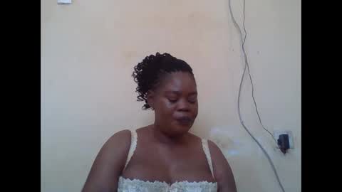 Snapshot of sexydove2 chatting on 9, 2, 2026 EMILY online show from 9, 2, 2026