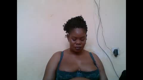 Snapshot of sexydove2 chatting on 15, 2, 2026 EMILY online show from 15, 2, 2026