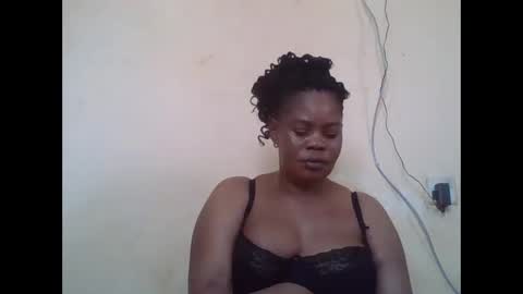 Snapshot of sexydove2 chatting on 18, 2, 2026 EMILY online show from 18, 2, 2026