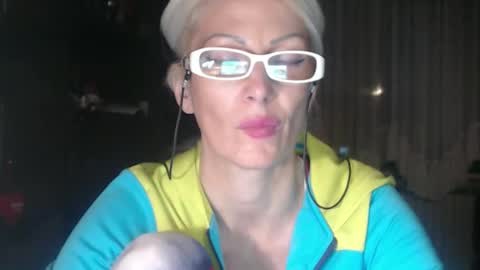 Snapshot of sexyeni chatting on 21, 9, 2025 ENI pvt moan your name WHEN I M NOT online you tell me in SNAPCHAT deal yes add me... FREE TWITTER magiconline101...... online show from 21, 9, 2025