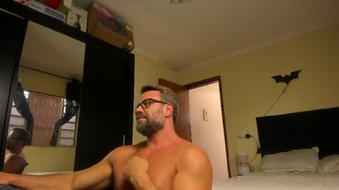 chris online show from 26, 3, 2026