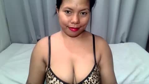 Snapshot of sexygirl_ynna chatting on 26, 4, 2026 sexygirl_ynna online show from 26, 4, 2026