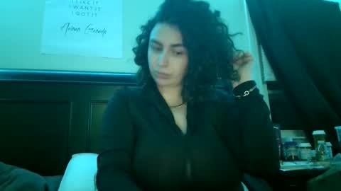Snapshot of sexygoddesslizaaa chatting on 10, 1, 2025 ETERNAL GODDESS WOMAN online show from 10, 1, 2025