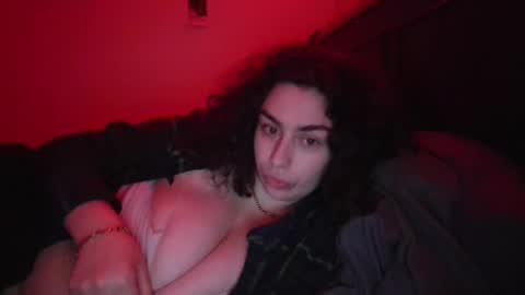 Snapshot of sexygoddesslizaaa chatting on 4, 2, 2025 ETERNAL GODDESS WOMAN online show from 4, 2, 2025