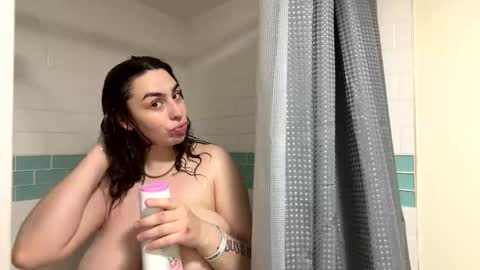 ETERNAL GODDESS WOMAN  online show from 1, 3, 2026