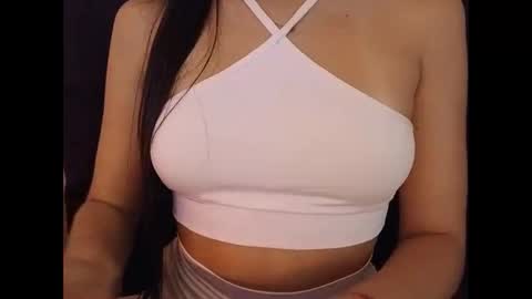 Snapshot of sexyideusa chatting on 19, 12, 2024 Sexy online show from 19, 12, 2024