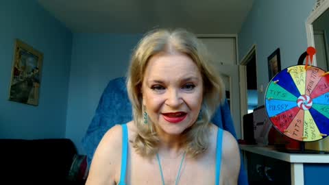 Jenny online show from 4, 12, 2024